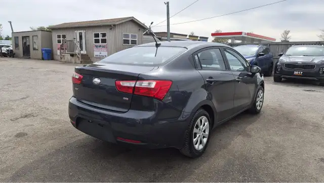 2014 Kia Rio LX , AUTO, SEDAN, 4 CYL, GREAT ON FUEL, CERTIFIED - Photo 5