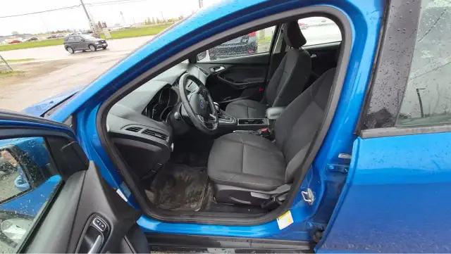 2015 Ford Focus SE, SEDAN, AUTO, 4 CYL, WARRANTY, CERTIFIED - Photo 9