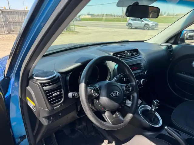2016 Kia Soul LX, NO ACCIDENTS, MANUAL, WELL MAINTAINED, CERT - Photo 11