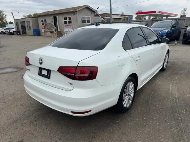 2016 Volkswagen Jetta TRENDLINE, SEDAN, ALLOYS, 4 CYLINDER, CERT - Photo 5