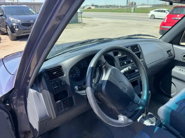 1997 Toyota RAV4 MINT SHAPE, RELIABLE, AUTO, 4CYL, 4X4, CERTIFIE - Photo 13