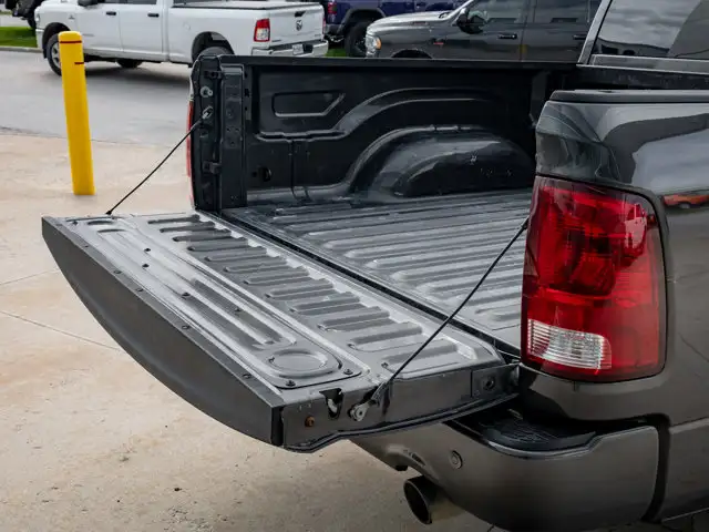 2022 Ram 1500 Classic Express - Photo 9