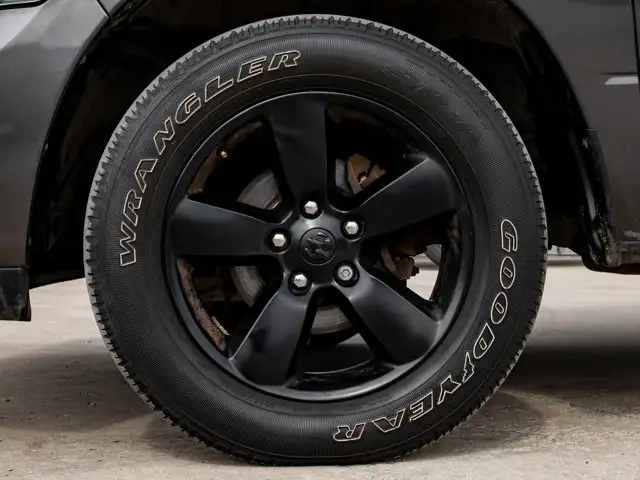 2022 Ram 1500 Classic Express - Photo 14