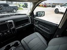 2022 Ram 1500 Classic Express - Photo 25