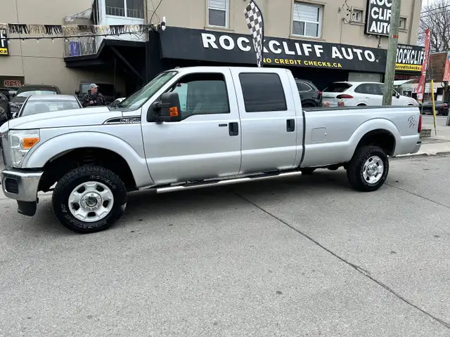 2012 Ford F-350 XLT - Photo 2