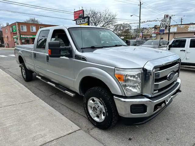 2012 Ford F-350 XLT - Photo 8