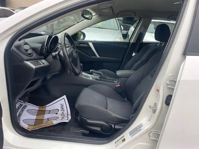 2010 Mazda 3 GS - Photo 11