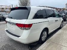 2016 Honda Odyssey LX - Photo 5