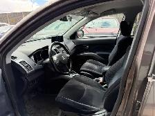 2010 MITSUBISHI Outlander XLS / V6 / AWD / 7 PASSAGERS - Photo 3