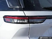 2025 Jeep Grand Cherokee OVERLAND | 4X4 | PANO ROOF | NAV | LTHR - Photo 10
