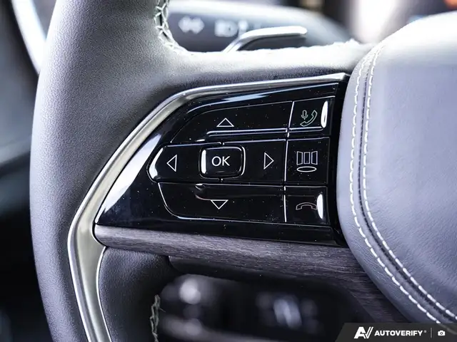 2025 Jeep Grand Cherokee OVERLAND | 4X4 | PANO ROOF | NAV | LTHR - Photo 16