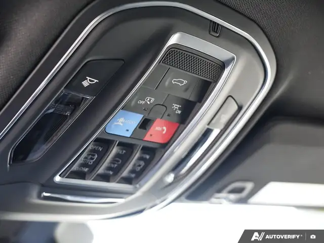 2025 Jeep Grand Cherokee OVERLAND | 4X4 | PANO ROOF | NAV | LTHR - Photo 18
