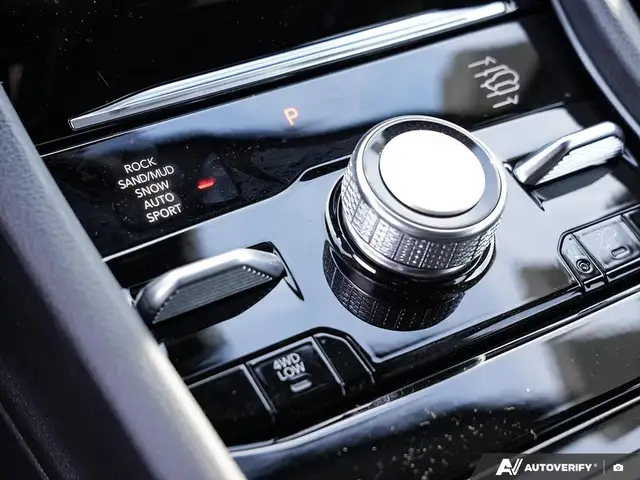 2025 Jeep Grand Cherokee OVERLAND | 4X4 | PANO ROOF | NAV | LTHR - Photo 21