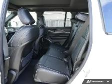 2025 Jeep Grand Cherokee OVERLAND | 4X4 | PANO ROOF | NAV | LTHR - Photo 23
