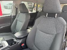 2023 Toyota RAV4 LE - Photo 5