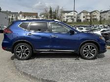 2018 Nissan Rogue SL AWD | 2 Sets of Tires | 360 Camera | 1 - Photo 4