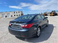 2011 Hyundai SONATA - Photo 5