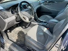 2011 Hyundai SONATA - Photo 10