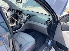 2011 Hyundai SONATA - Photo 18