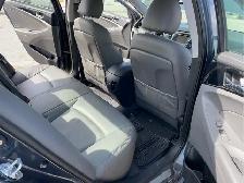 2011 Hyundai SONATA - Photo 19
