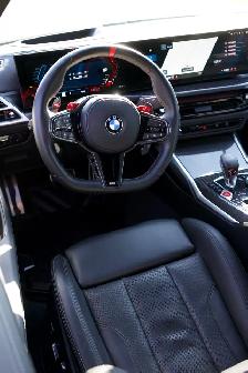 2025 BMW M4 - Photo 14