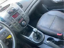 2010 Kia Forte - Photo 12
