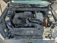 2014 Ford Fusion Hybrid - Photo 9