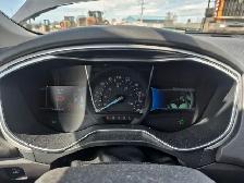 2014 Ford Fusion Hybrid - Photo 11