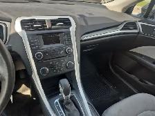 2014 Ford Fusion Hybrid - Photo 12