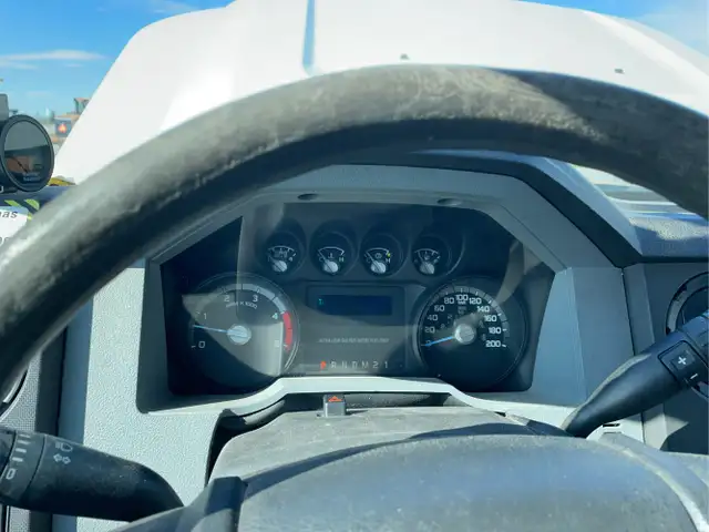 2013 Ford F-250 Super Duty - Photo 11