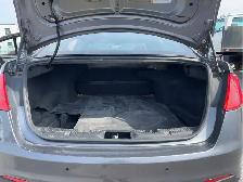 2018 Ford Taurus - Photo 18