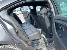 2018 Ford Taurus - Photo 19