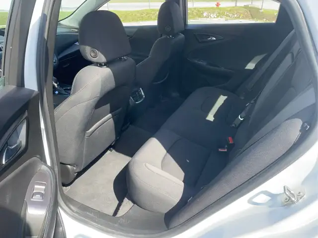 2021 Chevrolet Malibu - Photo 25