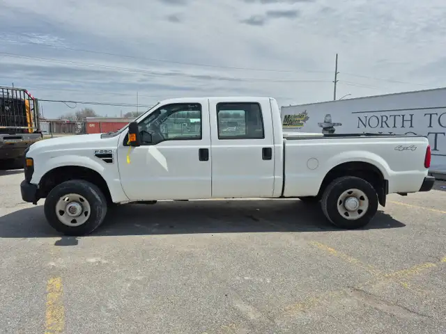 2010 Ford F-250 Super Duty - Photo 8
