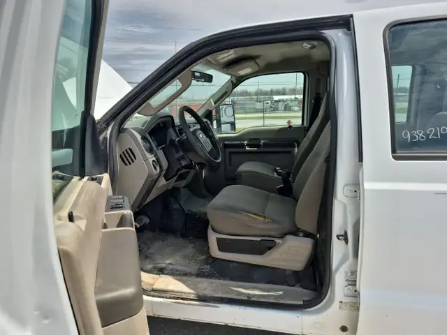 2010 Ford F-250 Super Duty - Photo 13