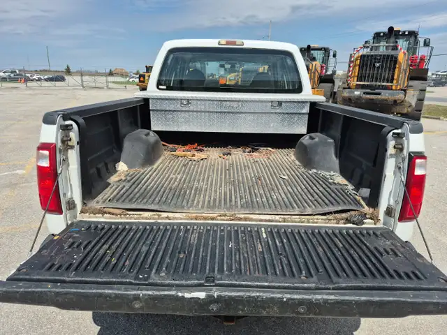 2010 Ford F-250 Super Duty - Photo 27
