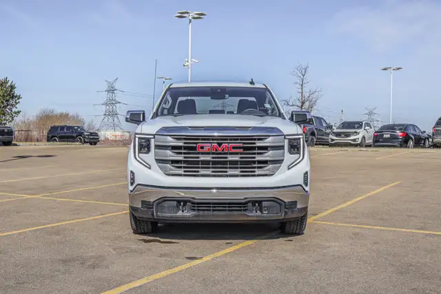 2026 GMC Sierra 1500 SLE - Photo 3