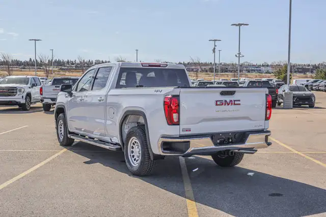2026 GMC Sierra 1500 SLE - Photo 6