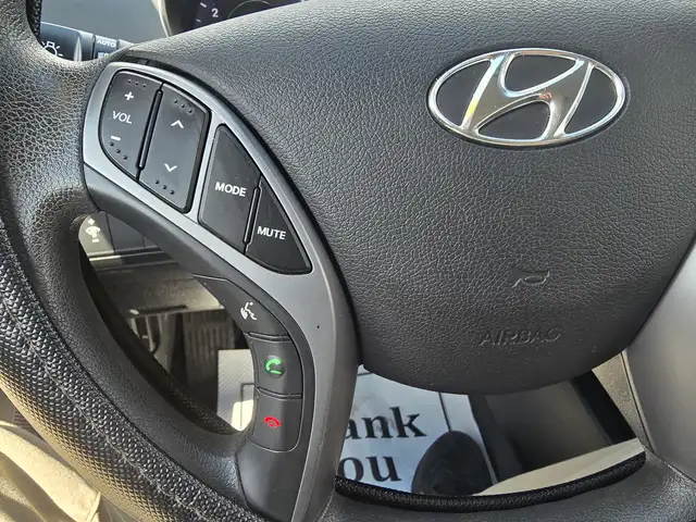 2015 Hyundai Elantra GL - Photo 11