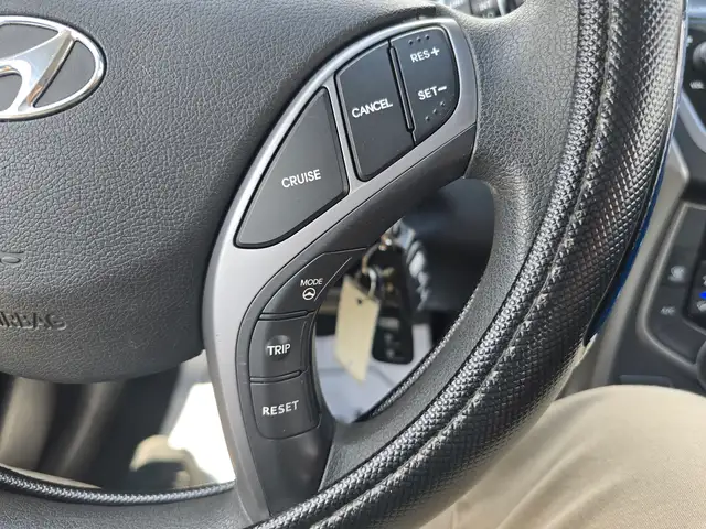 2015 Hyundai Elantra GL - Photo 12
