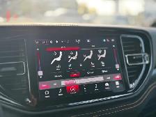 2023 DODGE DURANGO - Photo 17