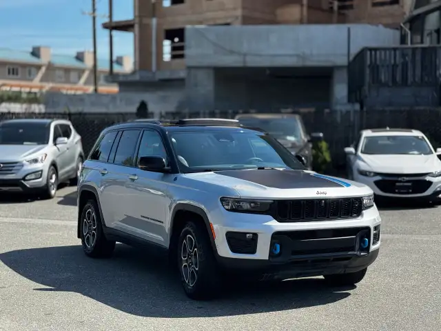 2022 JEEP GRAND CHEROKEE 4XE - Photo 3