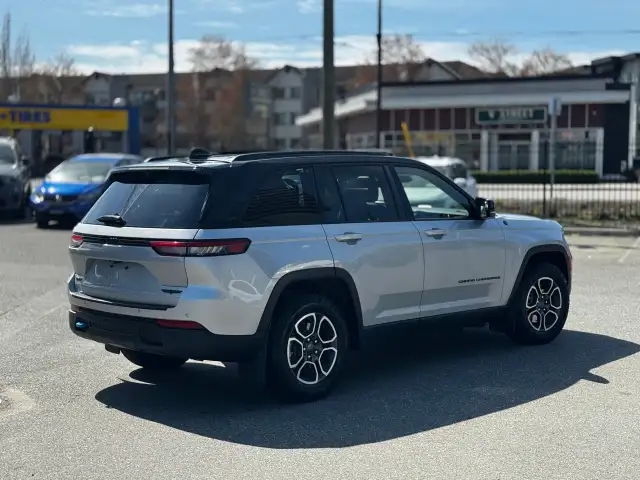 2022 JEEP GRAND CHEROKEE 4XE - Photo 4