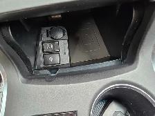 2016 Toyota Camry XLE - Photo 18