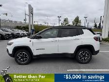 2024 Jeep Compass Trailhawk | 4x4 | Leather | Apple CarPlay - Photo 2