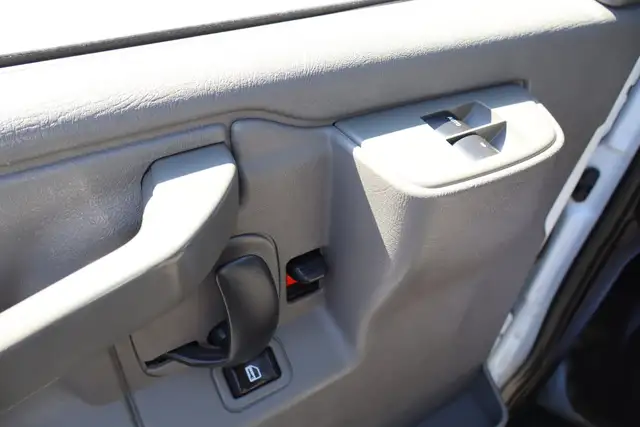 GMC Savana Cargo ALLONGÉ 92.000 KM CERTFIÉ / GARANTIE 1 ANS ALLO - Photo 11