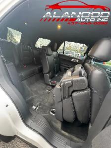 2015 Ford Explorer XLT 4dr 4x4 Automatic (CERTIFIED) - Photo 12