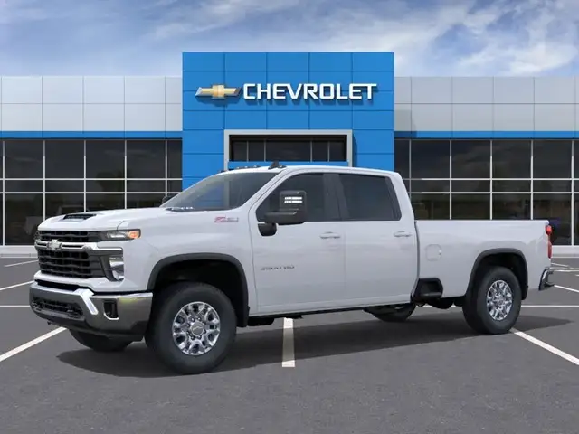 2026 Chevrolet Silverado 3500HD - Photo 2