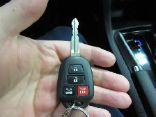 TOYOTA COROLLA 2016 S SPORT AUTOMATIQUE CUIR / TISSU NOIR CHAUFF - Photo 16