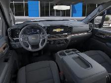 2026 Chevrolet Silverado 3500HD CC - Photo 5